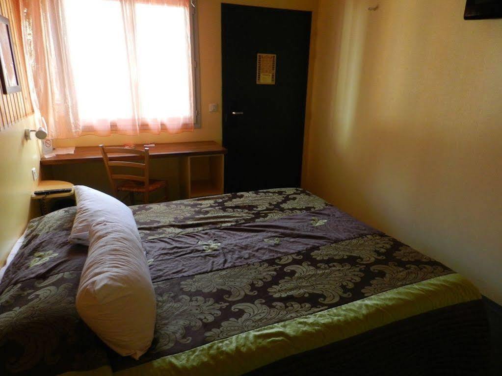 Fasthotel Thônes Екстериор снимка